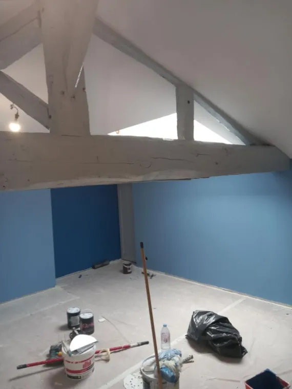 Rénovation d'une ancienne ferme à Mogneneins , Jassans-Riottier, BP PEINTURE